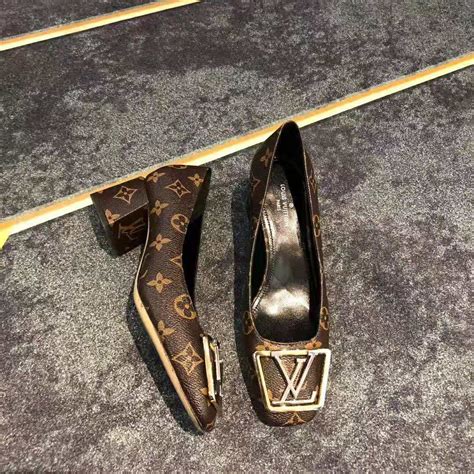 louis vuitton l22 patent heels|louis vuitton pumps.